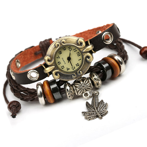 Factory Direct Genuine Leather Bracelet Watch Retro Leather Bracelet Watch Beaded Bracelet Yiwu Wholesale Jewelry. Close up