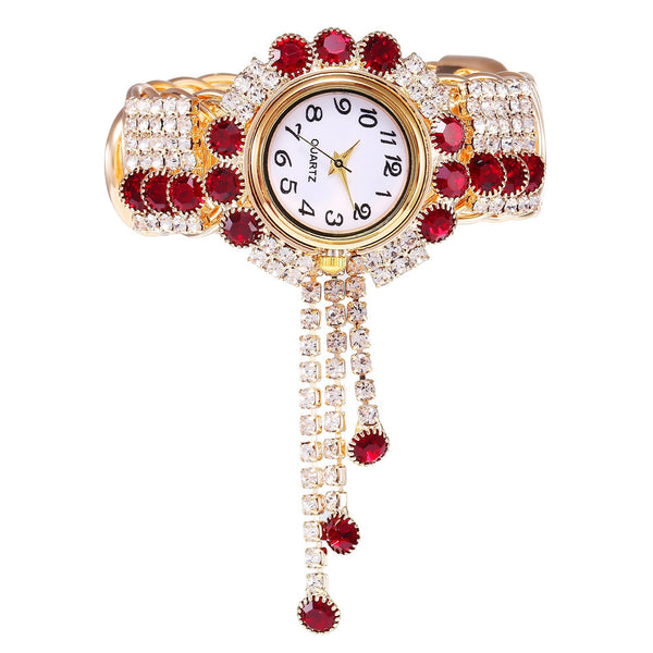 Fashion ladies bracelet bracelet watch Close up